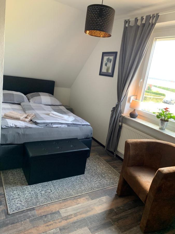 Privates Ferienzimmer An Der Nordsee Husum  Exterior photo